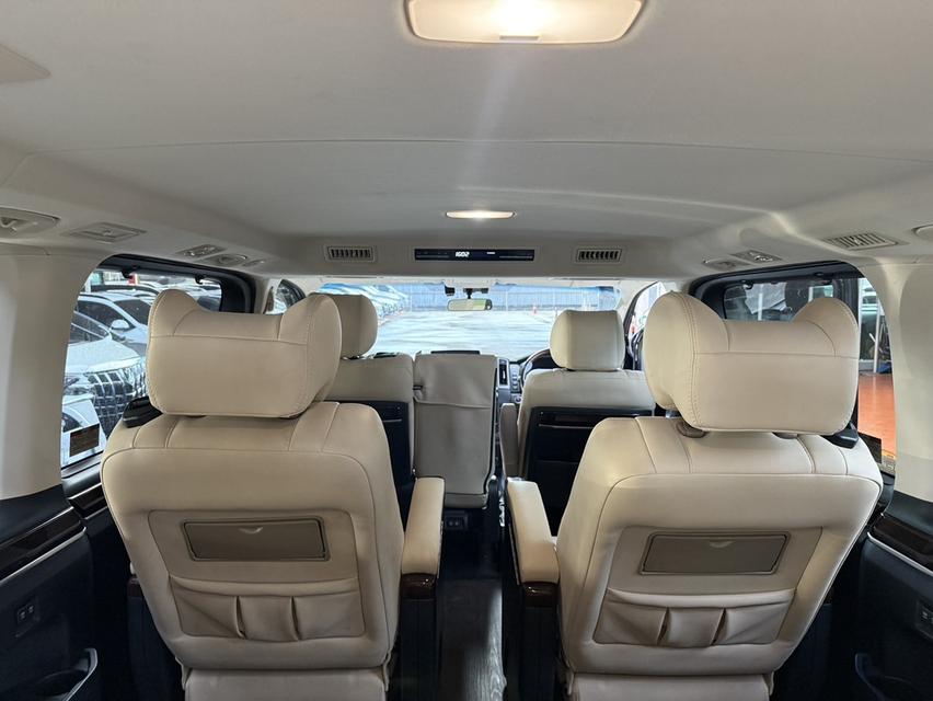 Toyota majesty 2.8 พรีเมี่ยม 19
