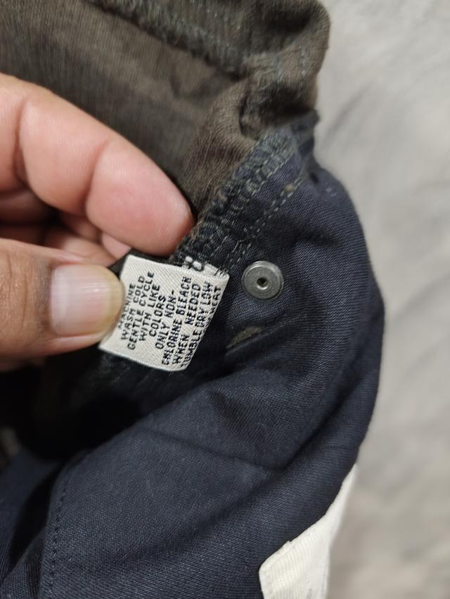 0907- CALVIN KLEIN  PANTS   Sz.33X32 17
