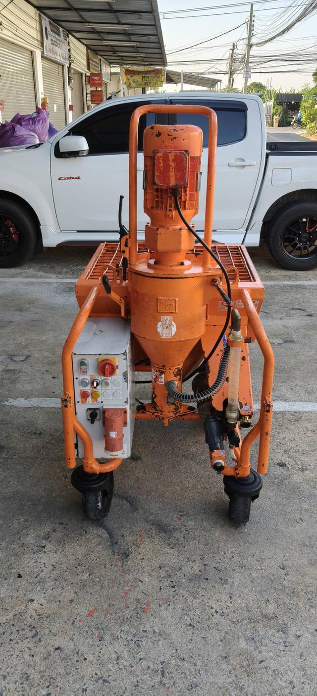 เครื่องพ่นปูนให้เช่า 4