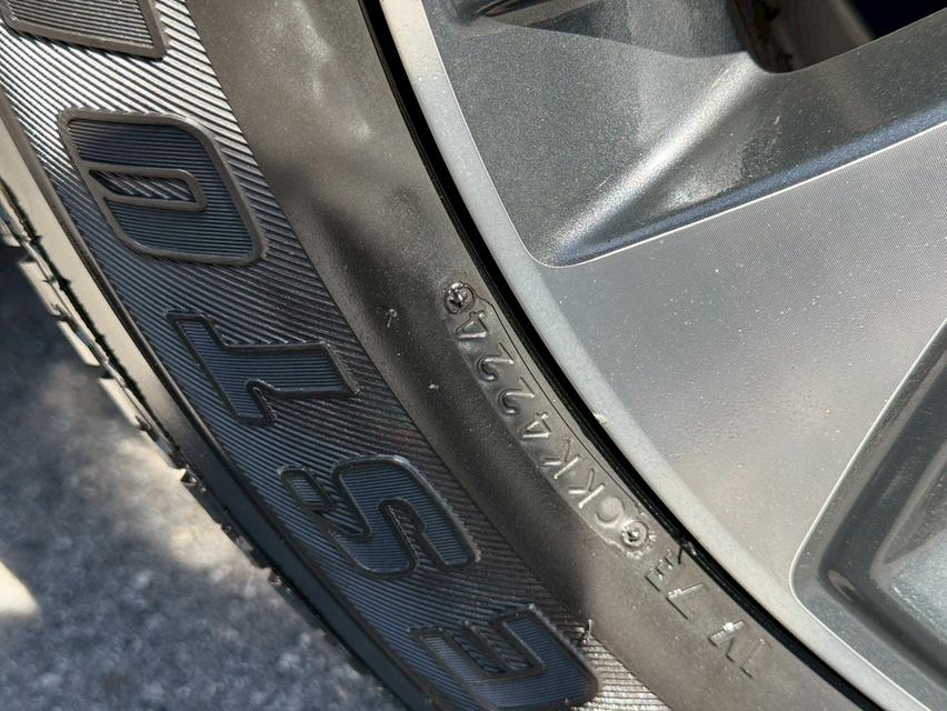 TOYOTA FORTUNER Wagon 4dr Legender 7st Auto 6spRWD 2.8DCT 4WD Y2021