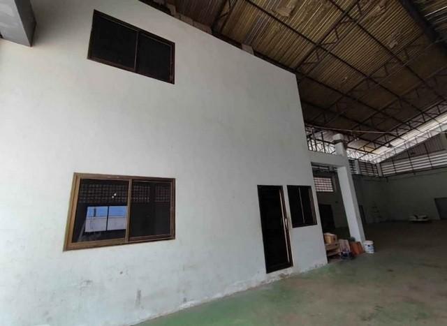 ให้เช่าโกดังเมืองฉะเชิงเทรา ขนาดโกดัง 500 ตารางเมตร พื้นที่ใช้สอยภายนอกอาคารอีก 1,850 ตรม. มีใบรง. 4(ฉีดพลาสติก) 7