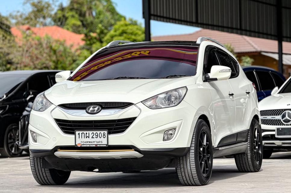 Hyundai Tucson 2013 สีขาว 2