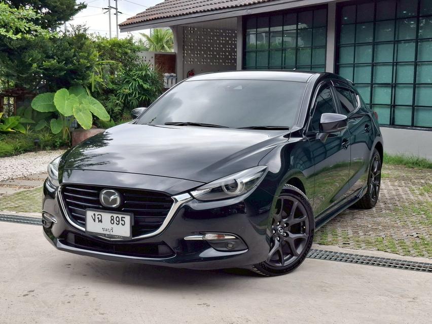 รหัสรถ KN895 MAZDA3 2.0 SP 2017