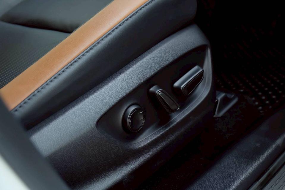 รหัสรถ PR3003 Toyota Crown Crossover RS Advance ปี 2024 20