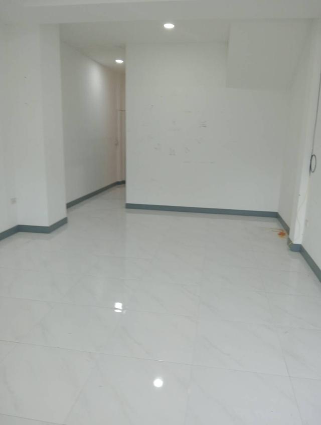 ขายบ้านทาวน์โฮม 2 ชั้นรังสิตนครนายก 60 3