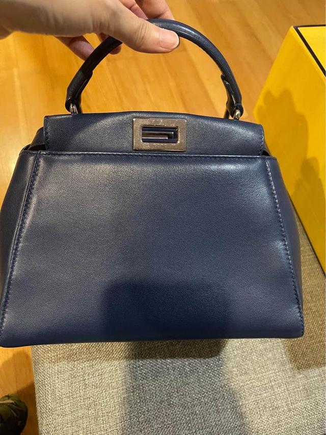 ขายกระเป๋า Fendi สีน้ำเงินเข้ม 2