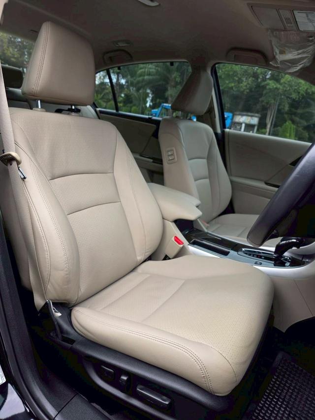 Honda ACCORD 2.0EL NAVI สีดำ ปี 2016 ไมล์ 60,000 กม. 8