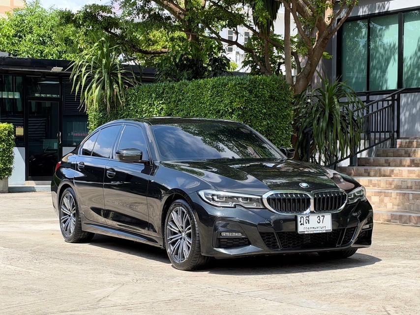 2021 BMW 320D MSPORT รถมือเดียวออกป้ายแดง รถวิ่งน้อย รถเข้าศูนย์ตลอด รถไม่เคยมีอุบัติเหตุครับ