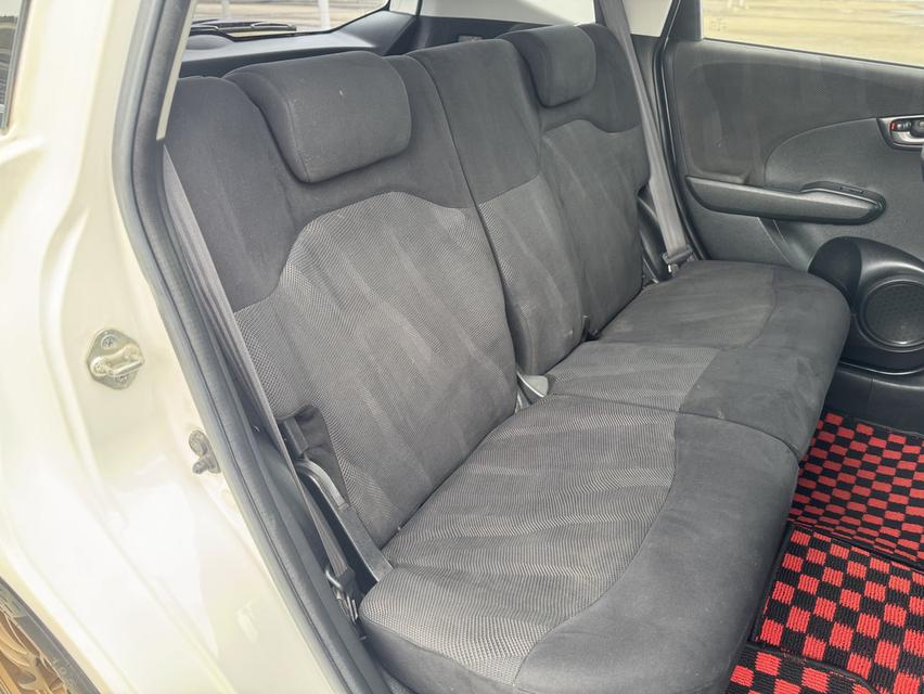 HONDA JAZZ GE AUTO TOP SV IVTEC 16