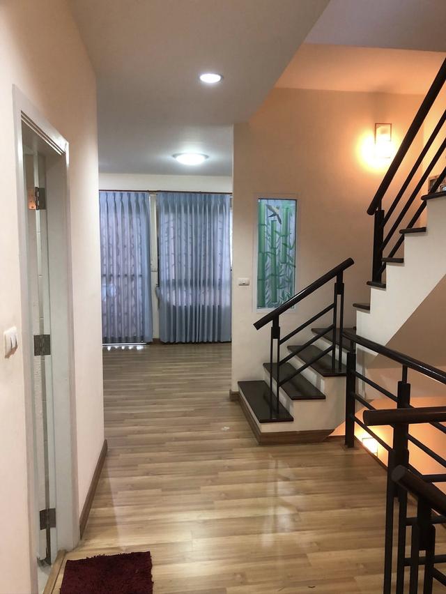 ทาวน์โฮม พรีเมี่ยมเพลส นวมินทร์ 5