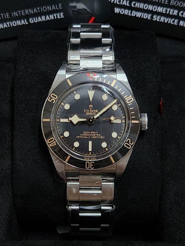 Tudor Black Bay นาฬิกาของแท้มือสอง 1