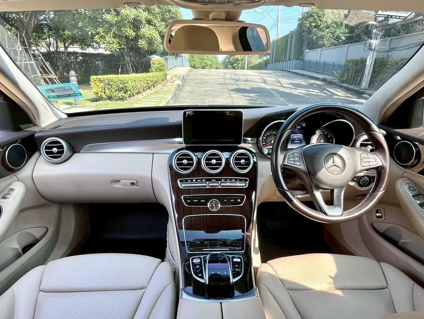 BENZ C180 ปี 2015 มือสอง 10