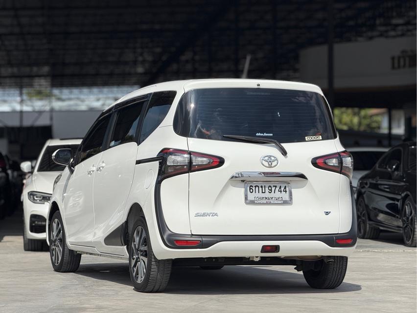 รหัสรถ WRT9744 2017 TOYOTA SIENTA 1.5V 4