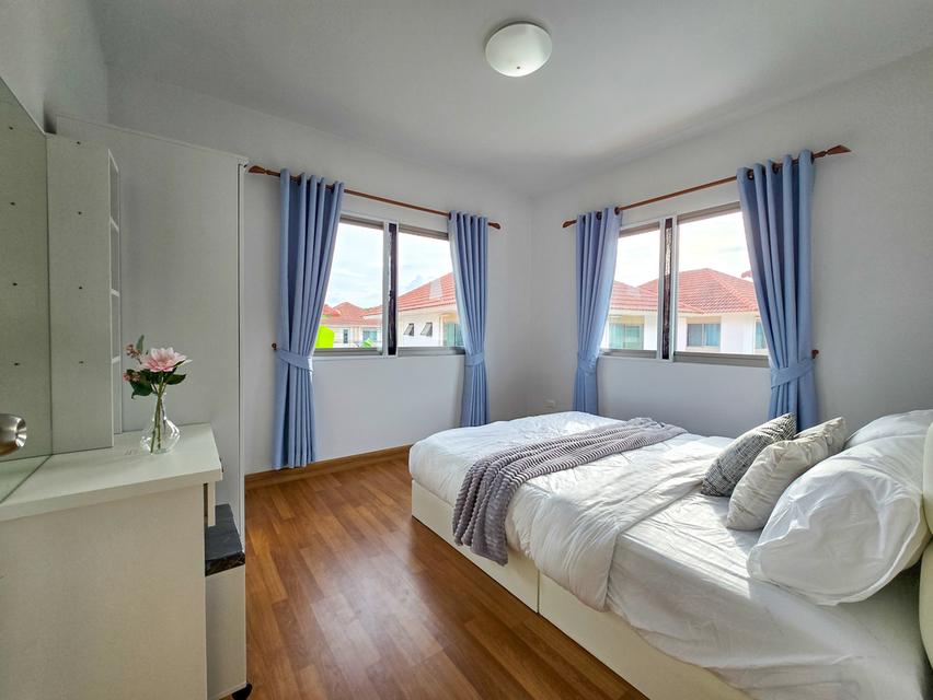 ให้เช่า บ้านเดี่ยว 2 ชั้น หมู่บ้าน เฮ้าส์ ออฟ เดอะ คานารี่ – สวนเสือศรีราชา บ้านสวย เฟอร์นิเจอร์บิ้วอิน พร้อมเครื่องใช้ไฟฟ้าครบ จอดรถได้ 2 คัน พร้อมเข 15