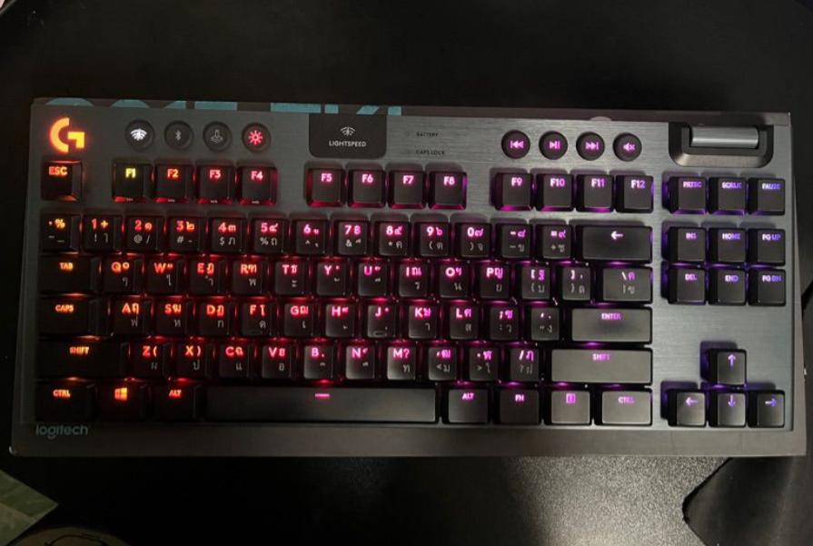 Logitech G913 TKL Wireless Gaming Keyboard RGB MECHANICAL 4