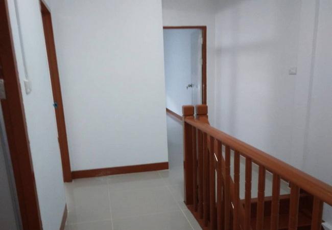 ขายทาวน์เฮ้าส์ หมู่บ้านปิยวรารมย์ 3 ถนนบ้านกล้วย-ไทรน้อย อำเภอไทรน้อย นนทบุรี 6