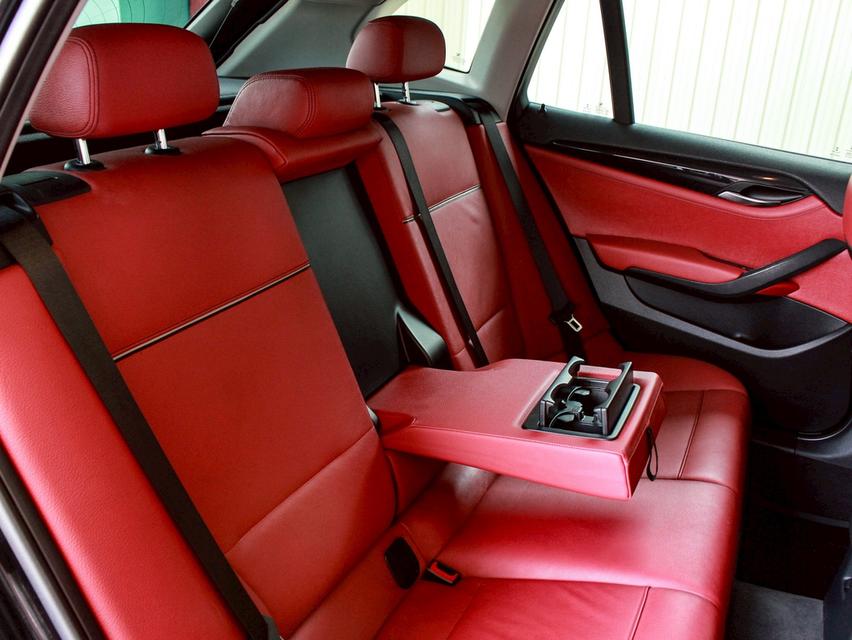 BMW X1 , Sdriver 1.8i Sport ปี 2015 15
