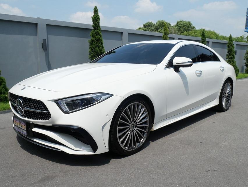 Benz CLS220d AMG Premium Facelift 2023 สีขาว รถมือเดียว รถออกปี 2023 แท้ facelift แท้