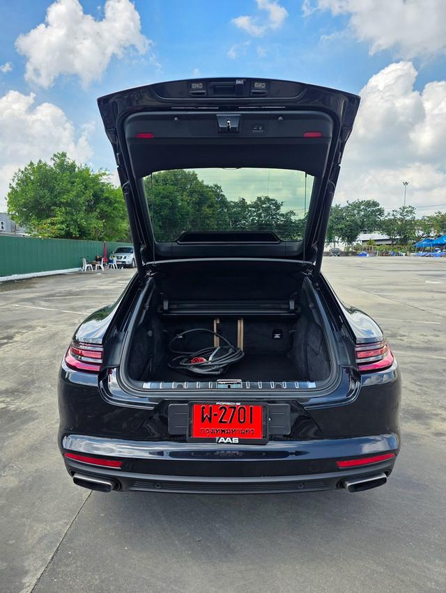 Porsche Panamera 4 E-Hybrid ปี 2019 สีดำ รถมือเดียวออกศูนย์ AAS รูปที่ 7