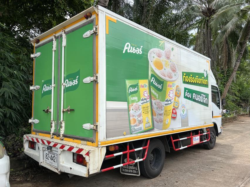 รถบรรทุกหกล้อ ยี่ห้อ Isuzu รูปย่อยที่ 2