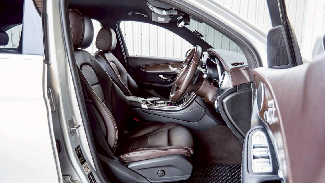 Benz Glc250d 4Matic ปี18 รูปที่ 11