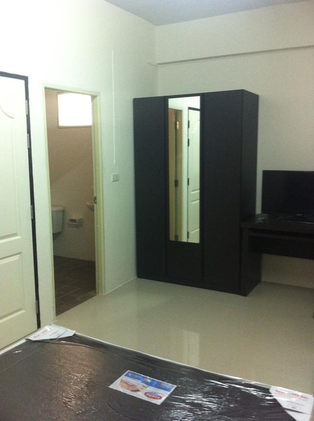 อพาร์ทเม้นท์หอพักหาดวอนบางแสน 2