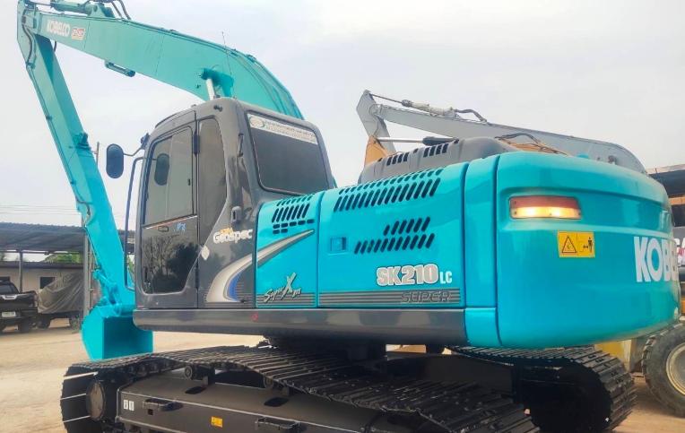 ขายด่วน KOBELCO YQ11 210LC แท้ 