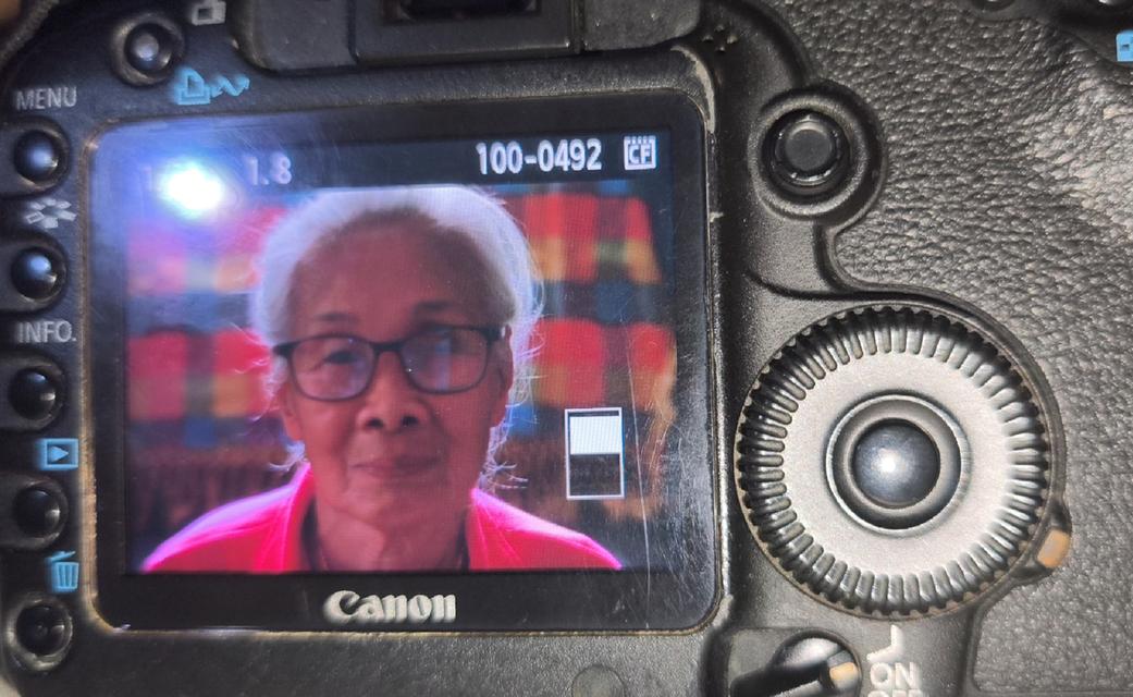 กล้อง 📷 ชุด: Canon 5D Mark II + 50mm f/1.8 STM รูปย่อยที่ 4