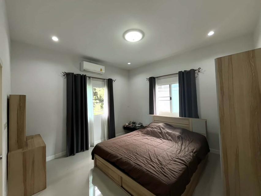 🏙️ ทาวน์โฮม 2 ชั้น ทำเลทองรวมโชค ใกล้มีโชคพลาซ่าเพียง 1 กม. พร้อมสระว่ายน้ำส่วนกลาง Modern 3-Bedroom Townhome for Rent - Ruamchok Area, Near Meechok 10