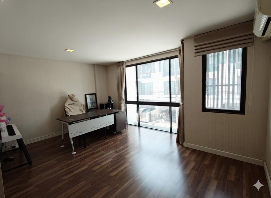 ขายทาวน์โฮม The Terrace รามอินทรา 65 พร้อมเข้าอยู่ได้เลย ใกล้รถไฟฟ้าสายสีชมพู (N.2056) 6