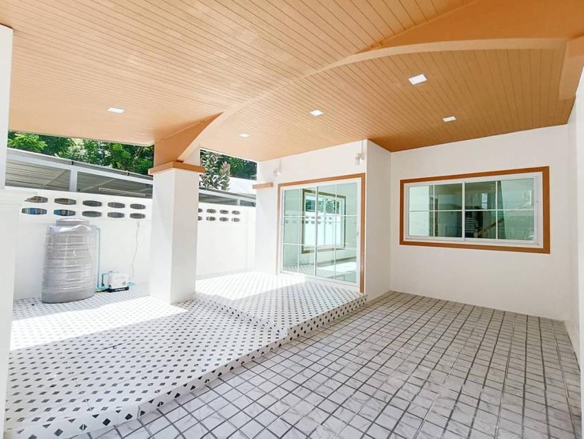 รูป หมู่บ้านสุธาวัลย์ 4