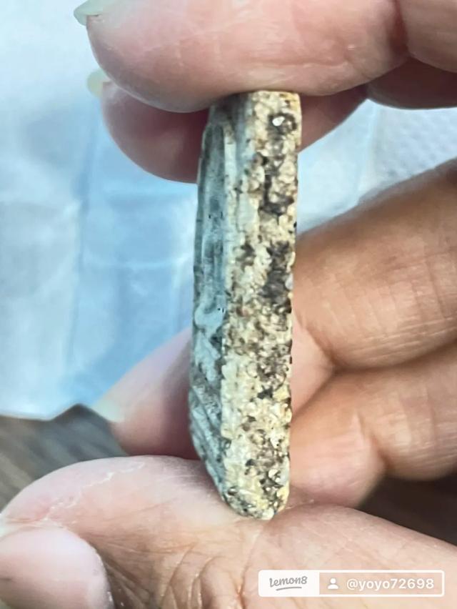 พระสมเด็จวัดระฆังฐานแซม กรุบางขุนพรหม รูปที่ 4