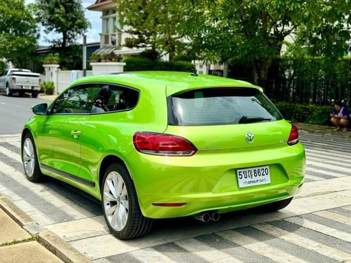 Volkswagen Scirocco สีเขียว 3