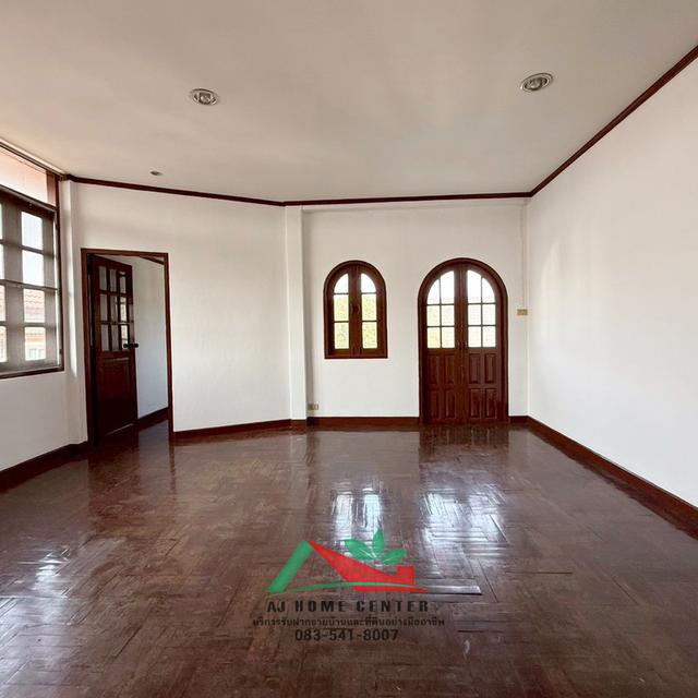 ขายบ้านเดี่ยว105ตรว. หลังริม ภายในเล่นระดับ ม.อยู่เย็น2 ซ.รามอินทรา34 แยก15 ราคาพร้อมคุย 16