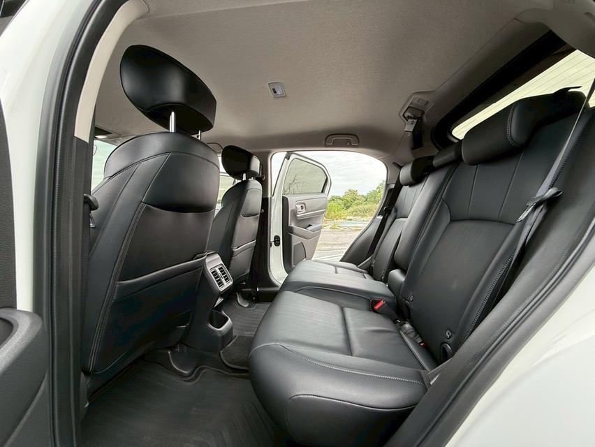 Honda HRV eHEV EL ปี24 สีขาว Premium สวยสุดในรุ่น มือเดียว สภาพป้ายแดง 12