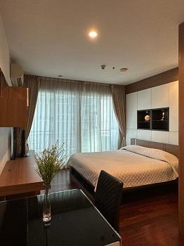 พลาดไม่ได้แล้ว Circle Condo เพชรบุรี ใกล้เพลินจิต ติดถนนใหญ่ ใกล้ MRT Petchaburi, AirportLink (33.51 sqm.) [Foreigner Qu 1