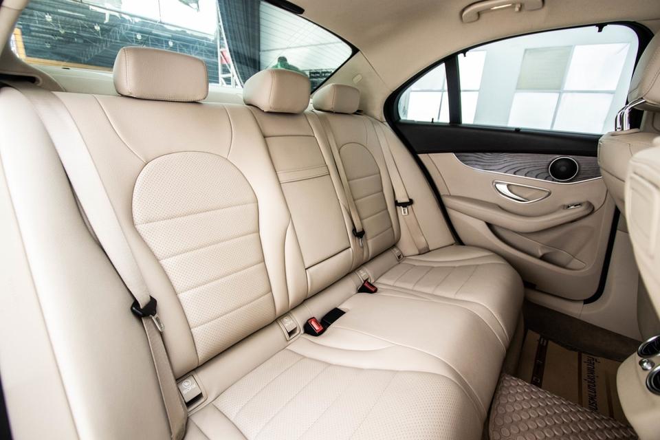 รหัสรถ 4A552 C350e 2.0 EXCLUSIVE W205 2018 10