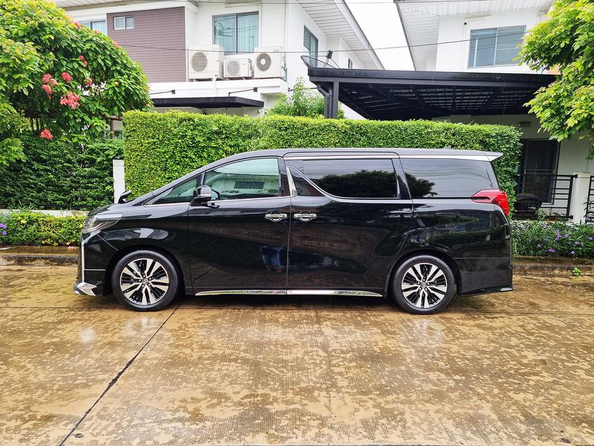 Toyota Alphard 2.5 S C-Package (ปี 2018) Van AT 2