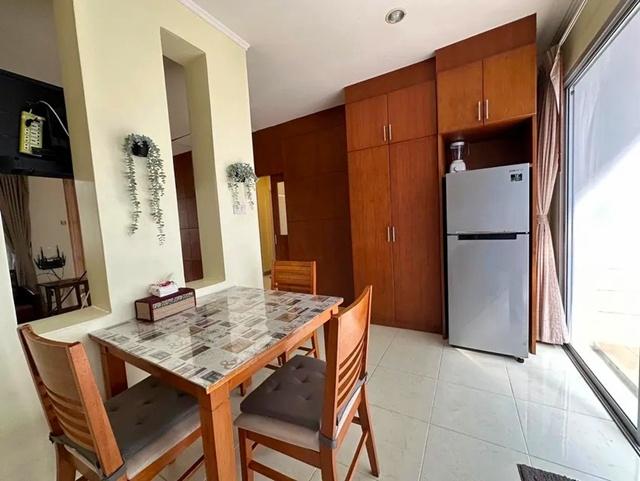สนามบินภูเก็ต 1.7 กม. ตลาดนัดในยาง 1.8 กม. ให้เช่าบ้านเดี่ยวชั้นเดียวหรูหรา 50ตร.วา. 200 ตร.ม. พร้อมเฟอร์ 2นอน 1น้ำ