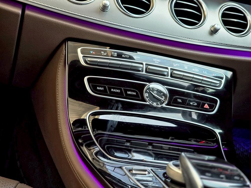 รหัสรถ CBL1411 🚗 Mercedes-Benz E350e Avantgarde 2.0 Plug-in Hybrid W213 ปี 2017 12