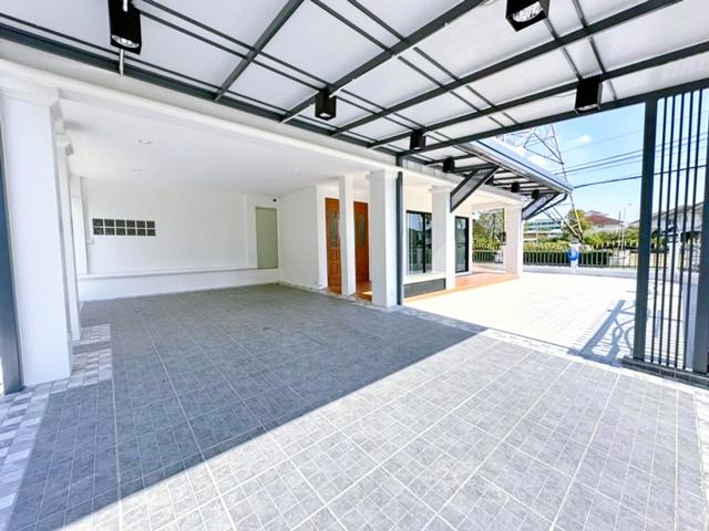 รถไฟฟ้ามีนพัฒนา 2.8 กม. ให้เช่าคฤหาสน์ ลาดกระบัง รามคำแหง160-166 RIS Inter Sch.2.1กม. ร 90ตร.วา 4นอน 4น้ำ สนามบินสุวรรณภ 2