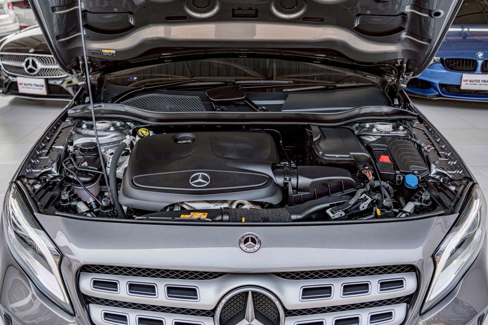 รหัสรถ NP579 BENZ GLA200 URBAN 2020 17