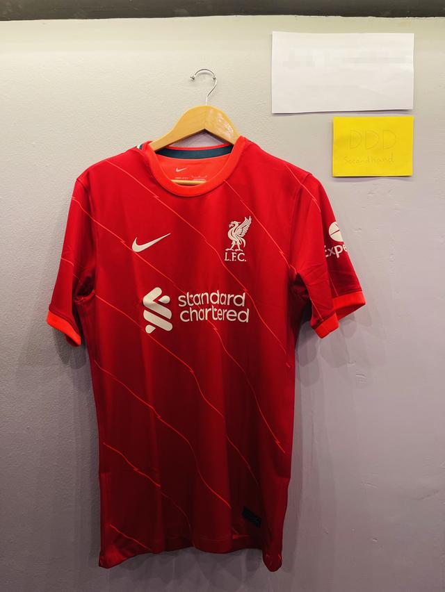 เสื้อบอล Liverpool ปี 2021-22 ของแท้ (มือ1) Size M 21x29 ส่งฟรี