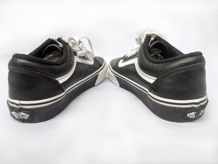 VANS รองเท้าผ้าใบมือสอง สภาพเหมือนใหม่ จัดส่งฟรี! เก็บปลายทาง 6