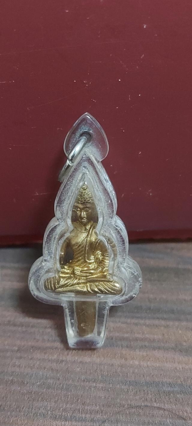 พระยอดธงหลวงพ่อคูณรุ่นชัยชนะ รูปที่ 3