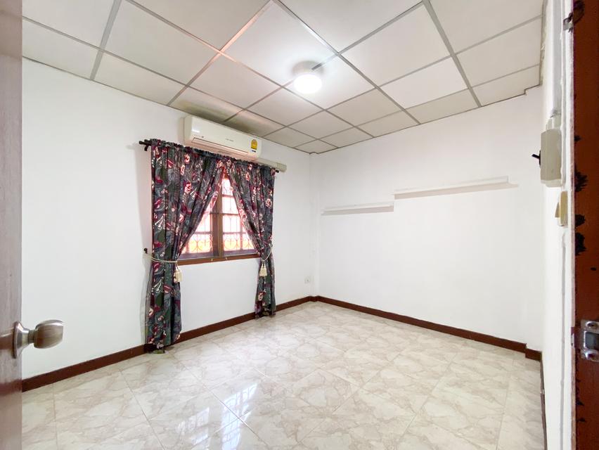 🏡 ขายด่วน! บ้านเดี่ยว 2 ชั้น แปลงมุม หมู่บ้านศราวัณวิลล์ ซอย 12 เนื้อที่ 52 ตร.วา 4 นอน 2 น้ำ จอด 3 คัน ทำเลติด Central แจ้งวัฒนะ เพียง 5.5 ลบ.! 🏡 8