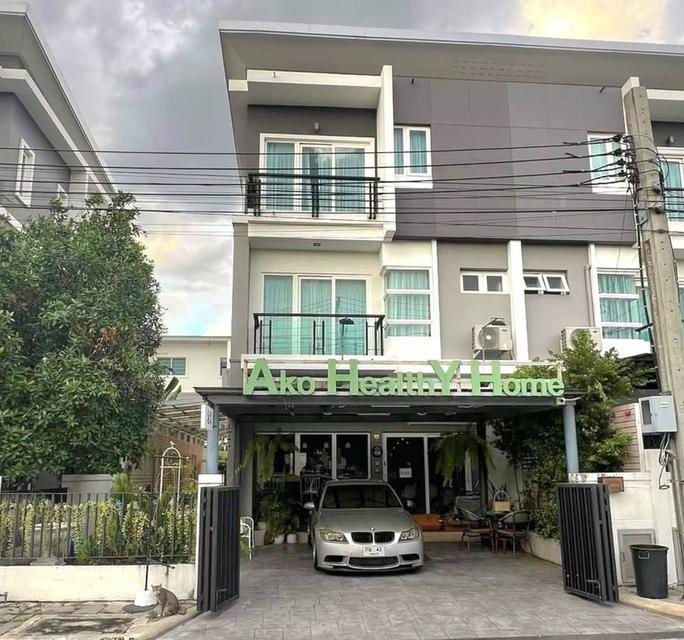ให้เช่าบ้าน โฮมออฟฟิศ 3ชั้น 50ตรว.อยู่ถนนวิภาวดีรังสิต ใกล้สนามบินดอนเมือง 1