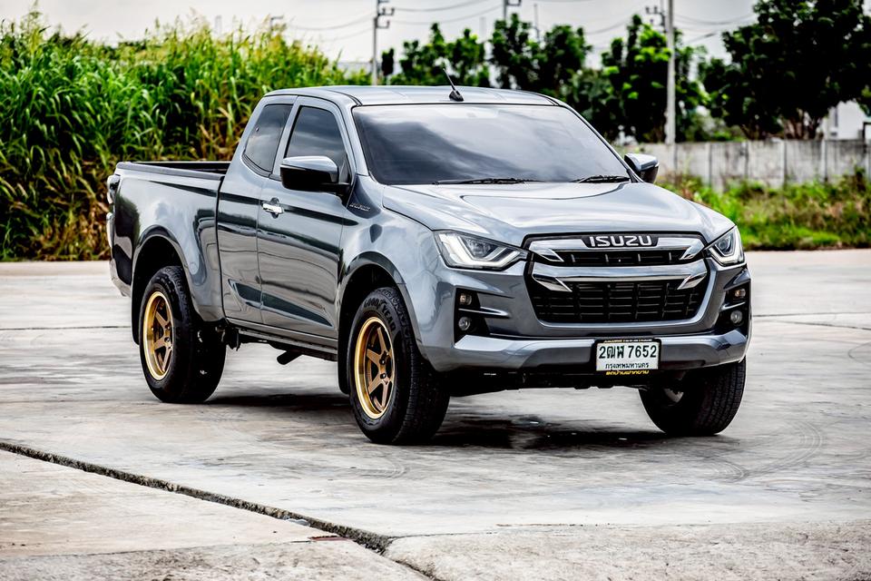 ISUZU D-MAX Hi-lander Cab 1.9 Ddi L ปี 2020 สีเทา มือเดียวป้ายแดง 3
