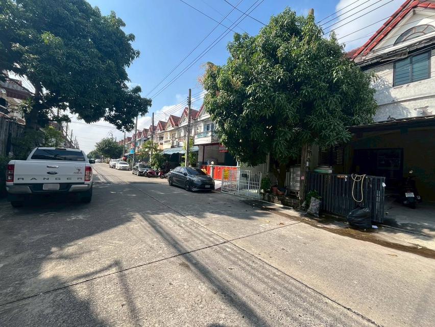 ขายบ้าน 2 ชั้น หมู่บ้านมณชญา2 ซอยสายไหม49 3