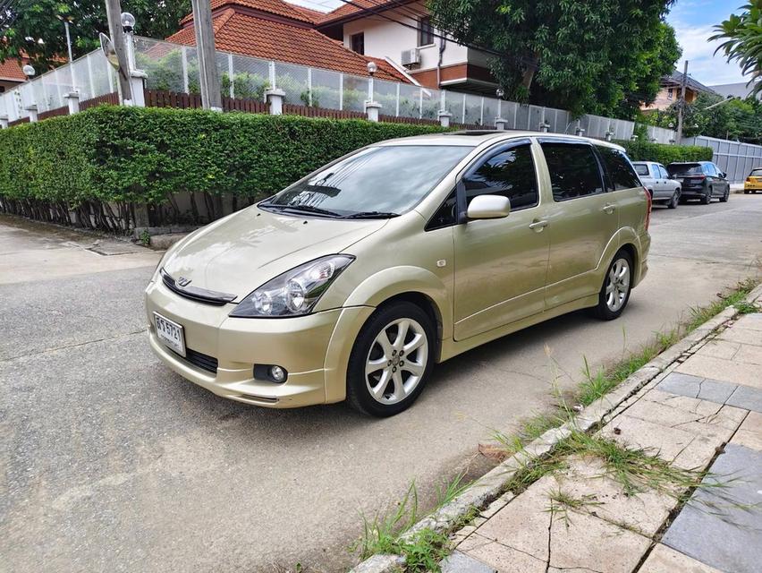 Toyota Wish ปี 2004 จด 2006เครื่อง 2.0 Q Limited ตัวท็อป ซันรูฟรถบ้านสวยๆ พร้อมใช้เครื่องดี เกียร์ดี แอร์เย็น ขับดี รูปที่ 5